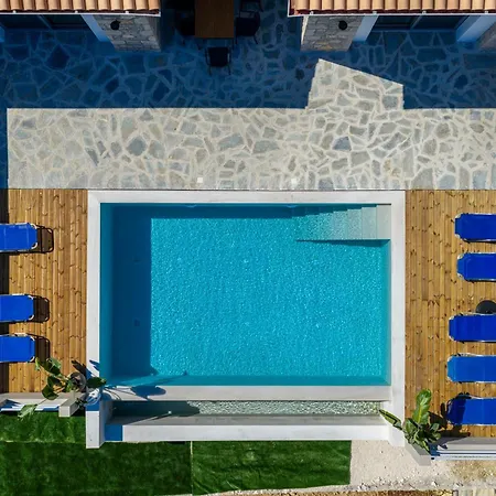 Tsoutsis Villa Marandokhórion